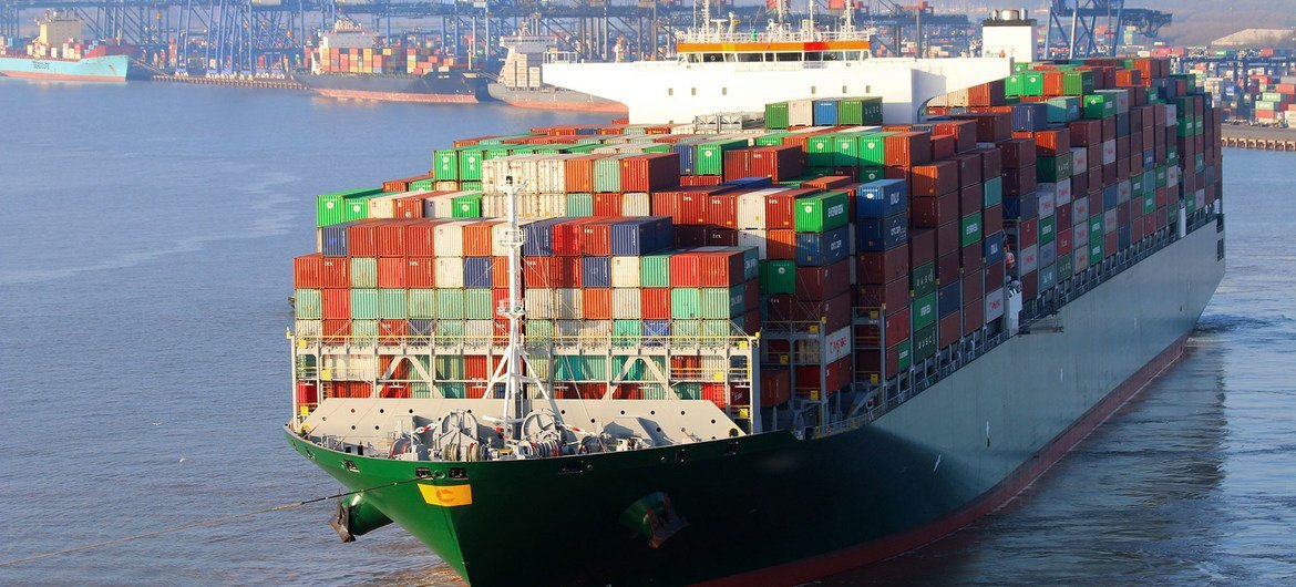 Shipping’s Global Carbon Price Faces a December Test: Why the IMO Debate Matters Beyond Maritime Policy